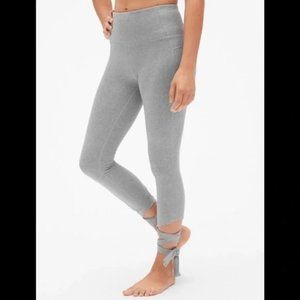 GapFit Heather Gray High Waist Capri Length Yoga Pants